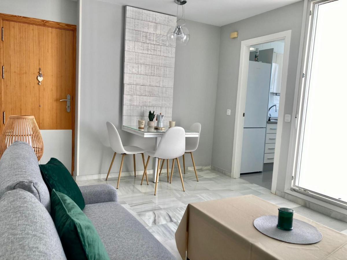 Atico Valdelagrana Playa - Aire Acondicionado Y Piscina Apartment El Puerto de Santa Maria Luaran gambar